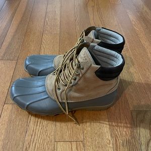 Men’s Size 10 Sperry top -sider Avenue duck boots